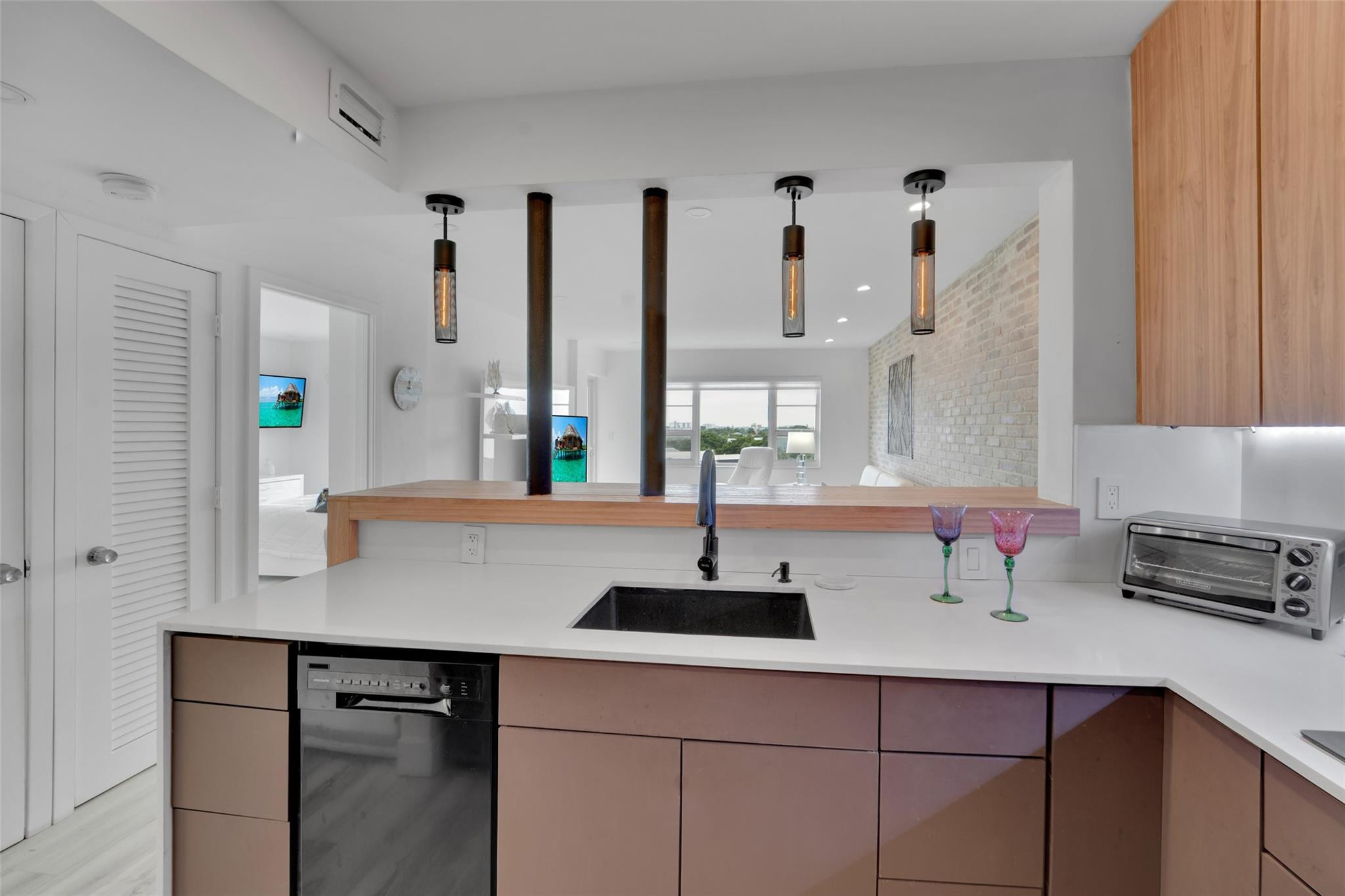 6000 N Ocean Boulevard 6E