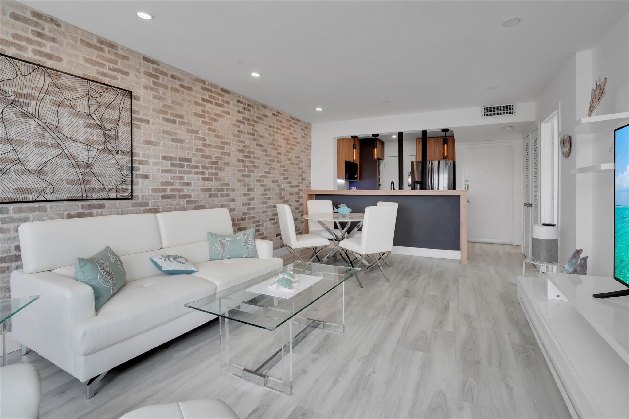Starlight Towers - Residential