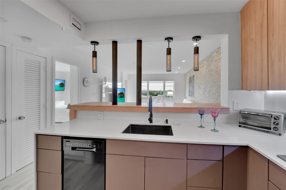 6000 N Ocean Boulevard 6E