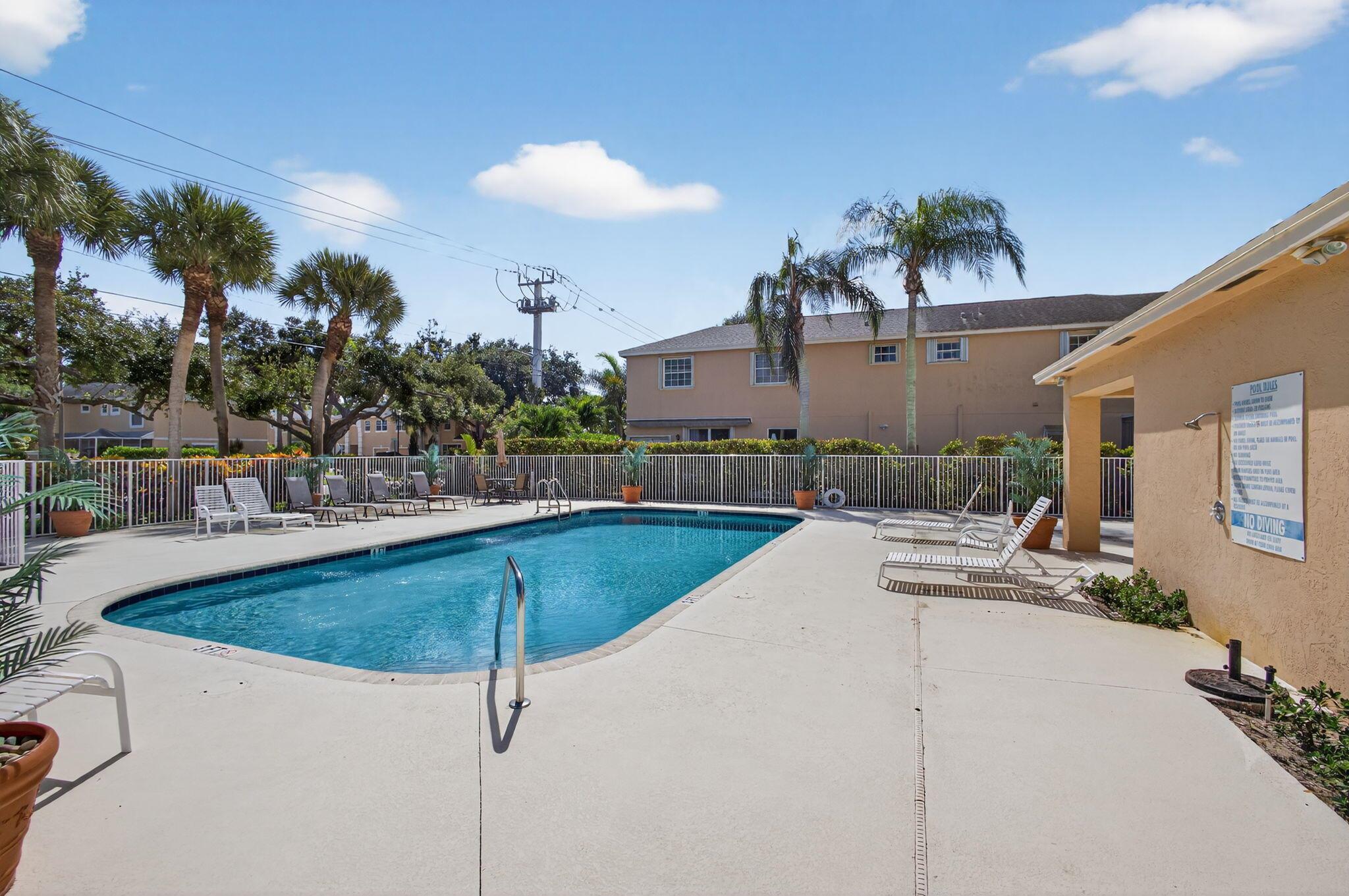 LAUREL OAKS AT JUPITER 3 - Residential