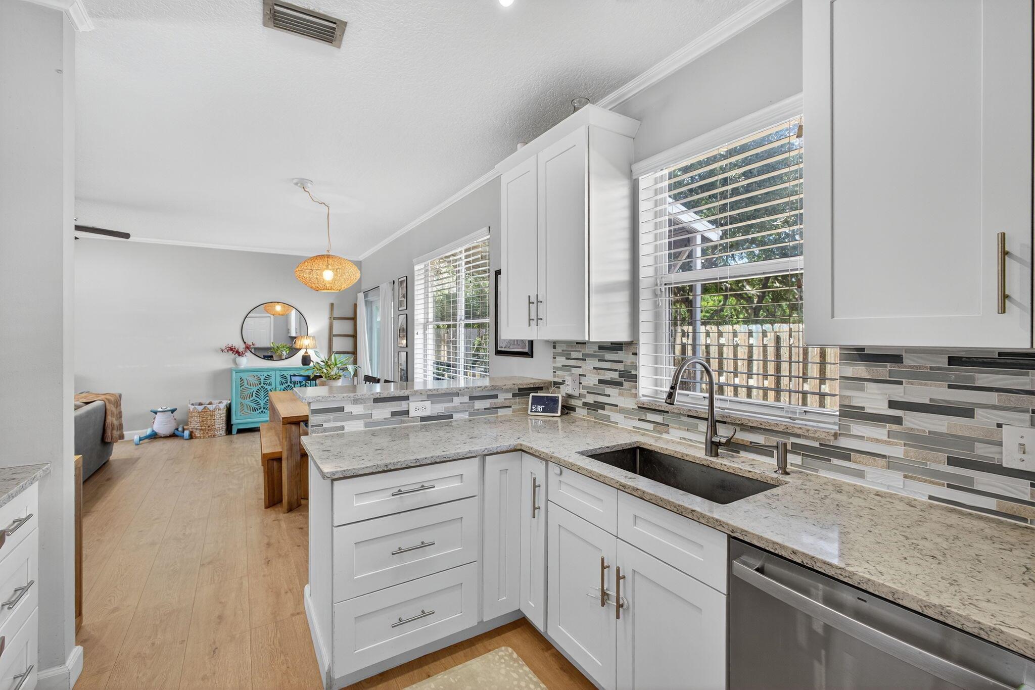 LAUREL OAKS AT JUPITER 3 - Residential