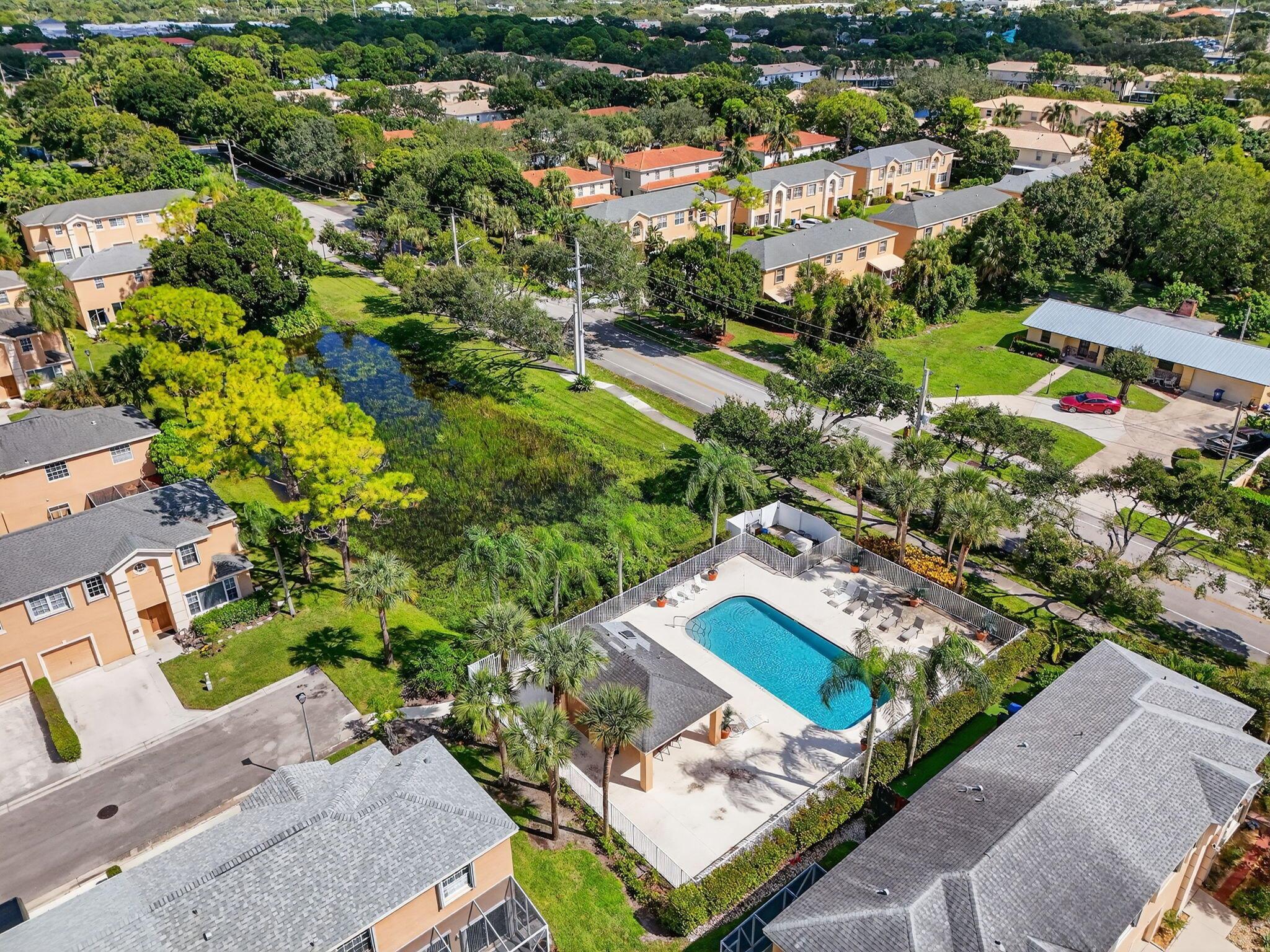 LAUREL OAKS AT JUPITER 3 - Residential
