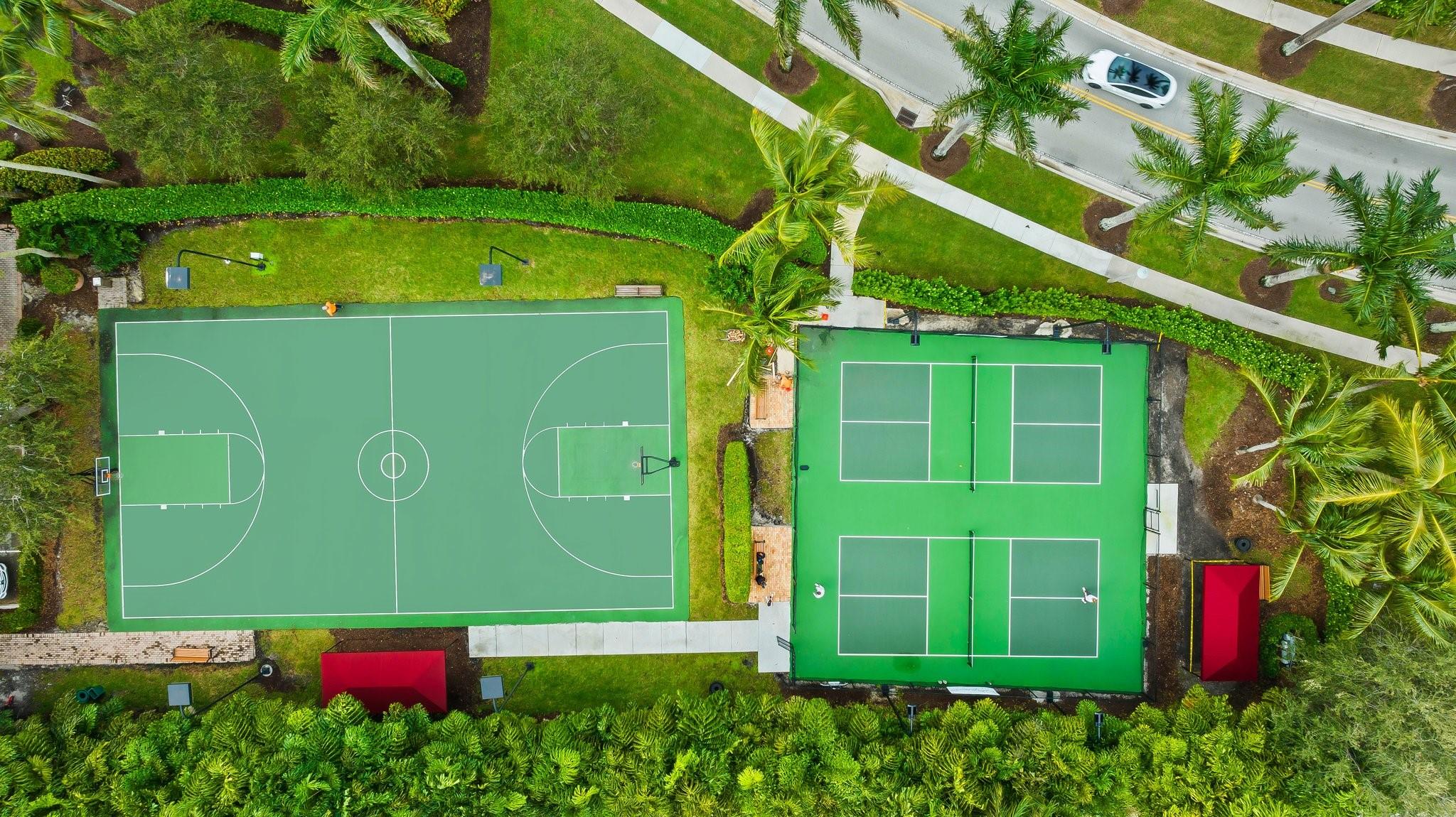 The Enclave 2nd Sec 156-8 - Residential