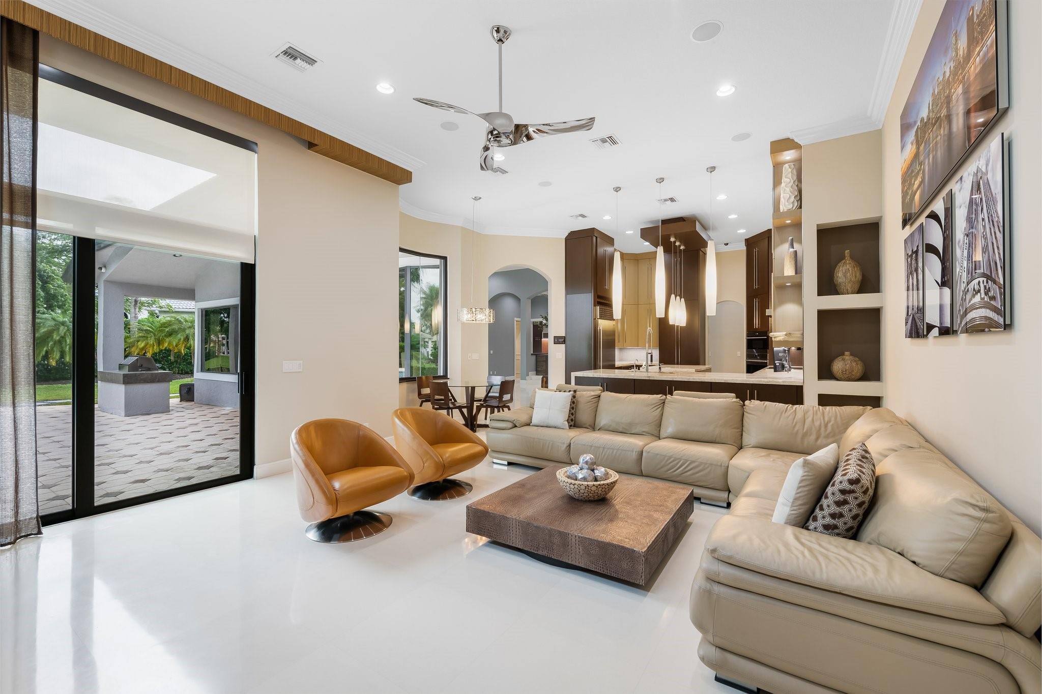 The Enclave 2nd Sec 156-8 - Residential