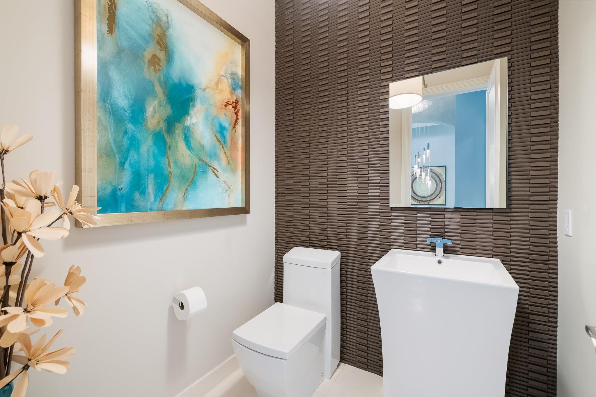 The Enclave 2nd Sec 156-8 - Residential