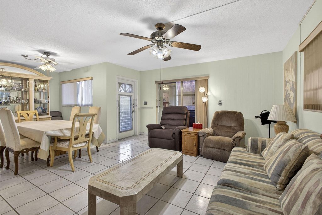 Photo of 71 Plymouth I, West Palm Beach, FL 33417 (MLS # R11163954)
