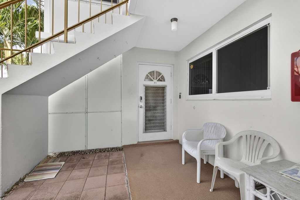 Photo of 71 Plymouth I, West Palm Beach, FL 33417 (MLS # R11163954)