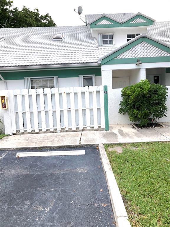 Princeton Place Townhomes - Residential