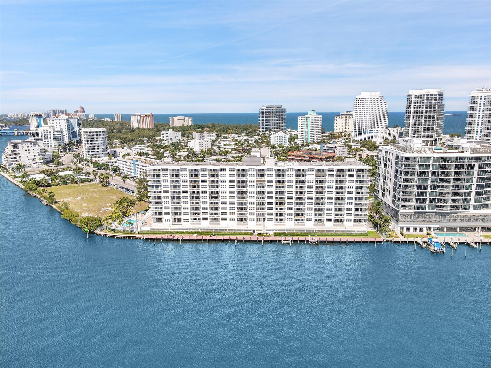 511 Bayshore Dr 604
