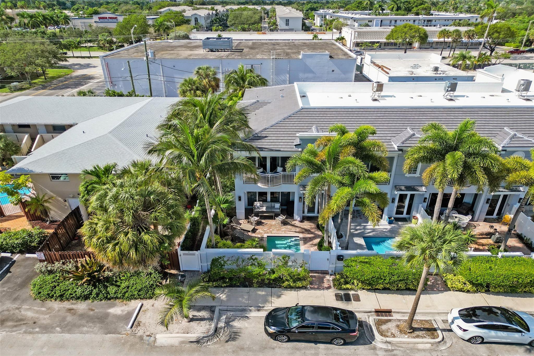 Coral Ridge Country Club - Residential