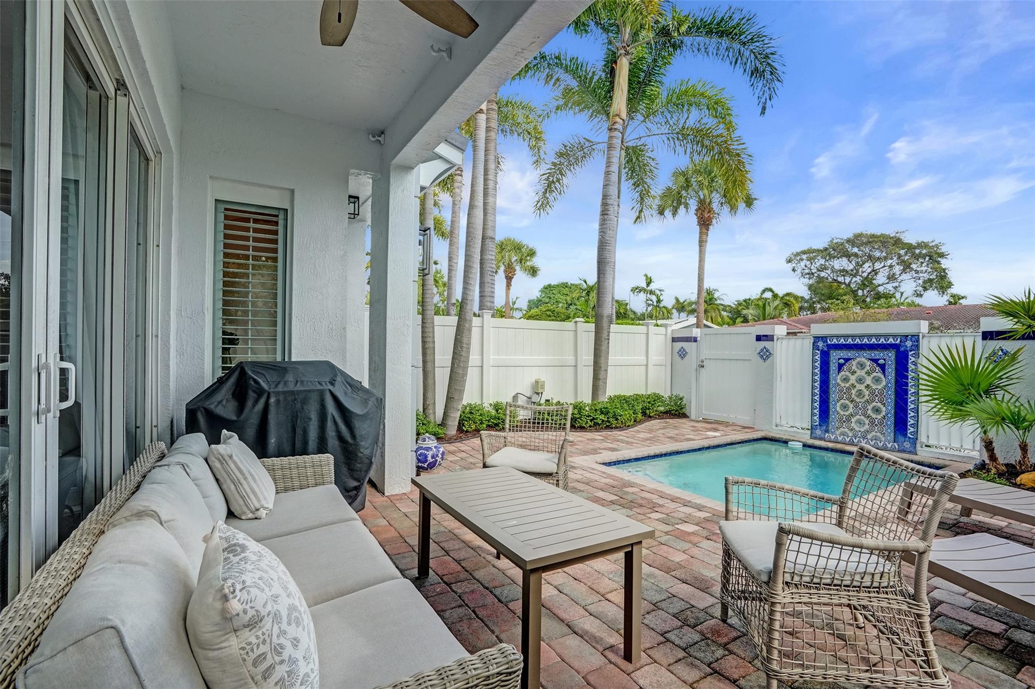 Coral Ridge Country Club - Residential