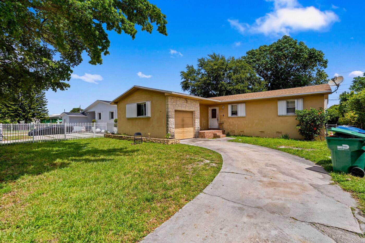 3031 NW 69TH Terrace, Miami FL 33147