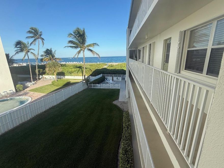 Beachside, Furnished Condo on Singer Island. Move in Ready, One Bedroom, Remodeled Bathroom with a walk in shower, Open Great Room with 65'' TV and 55'' TV in Bedroom. Private Beach Entrance. Picnic Area, Community Pool and Laundry Room. Close to the Ocean Walk Plaza with shops and restaurants.