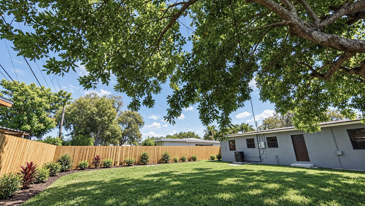 1142 Chateau Park Drive