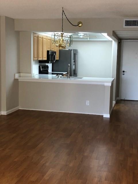 Boca Bayou Condo 01-04 - Residential Lease