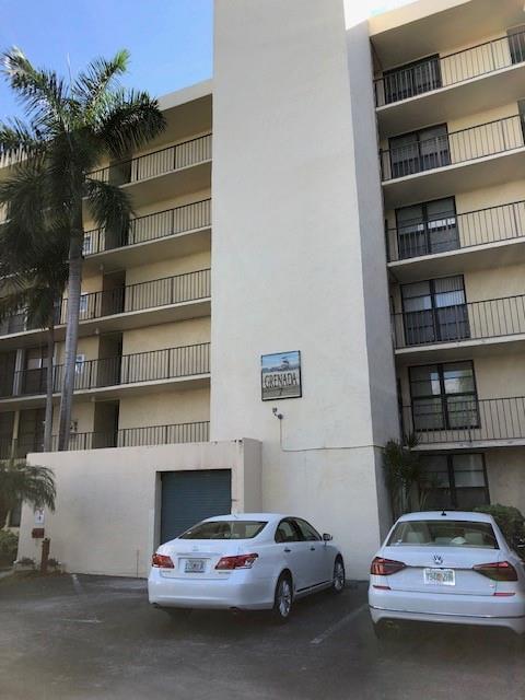 Boca Bayou Condo 01-04 - Residential Lease