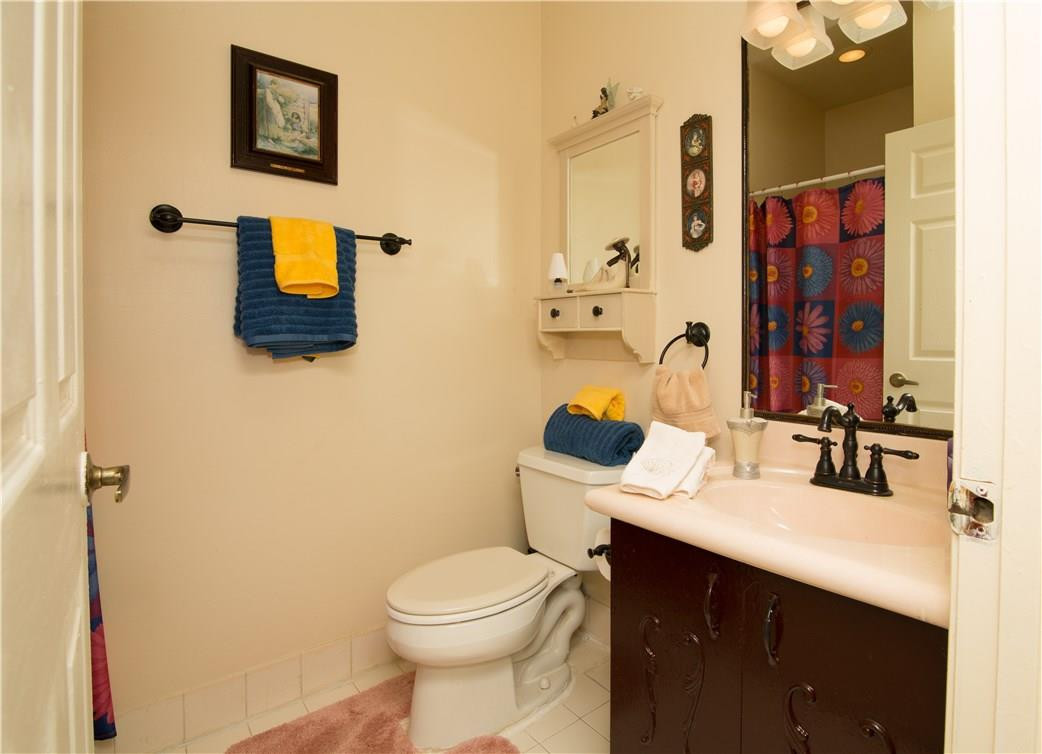 Coco Lakes 155-25 B - Residential