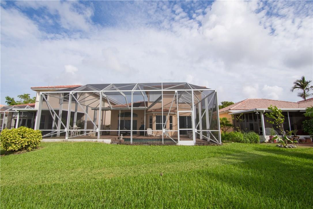 Coco Lakes 155-25 B - Residential