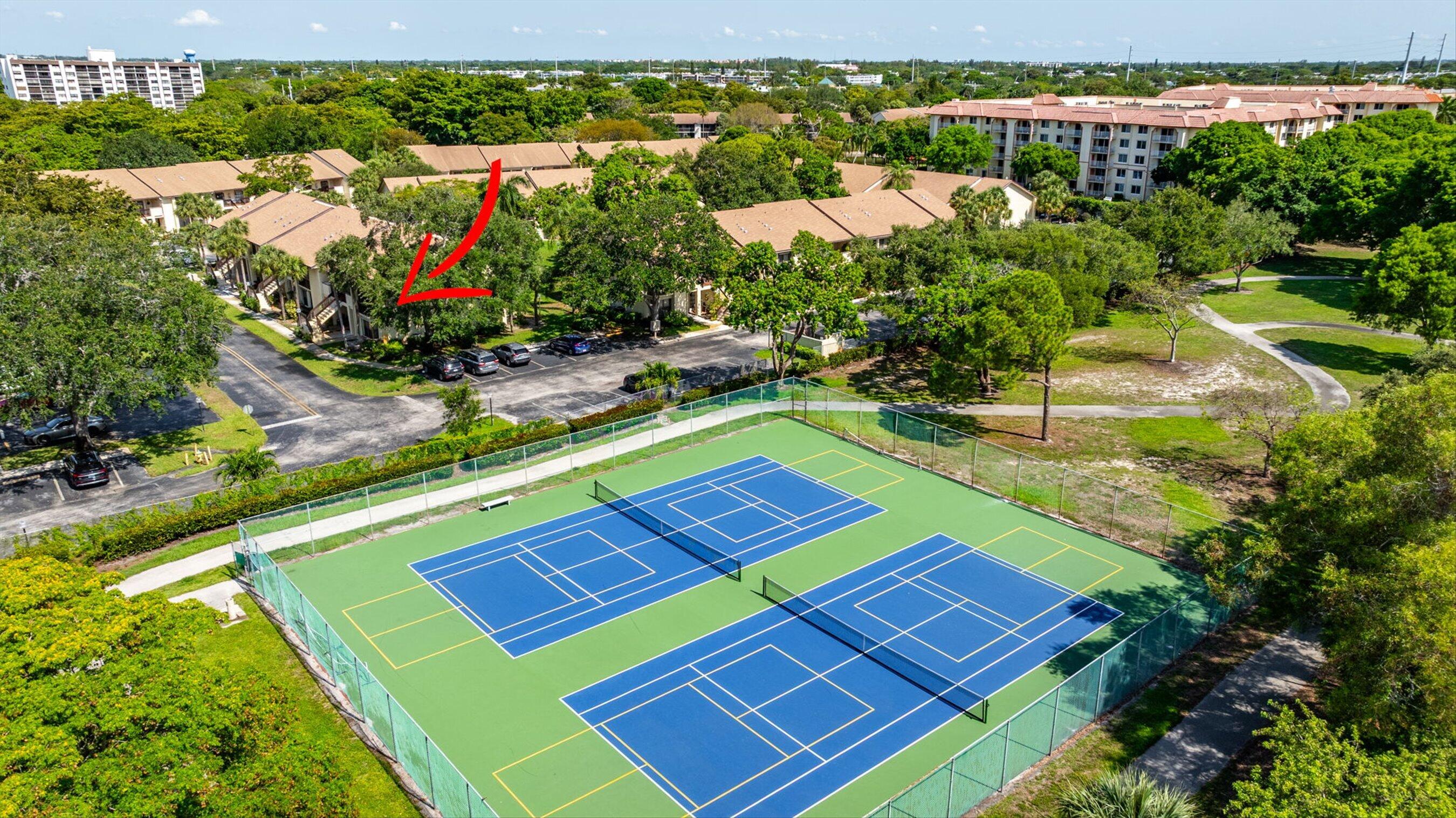 MEADOWRIDGE EAST CONDO - Residential