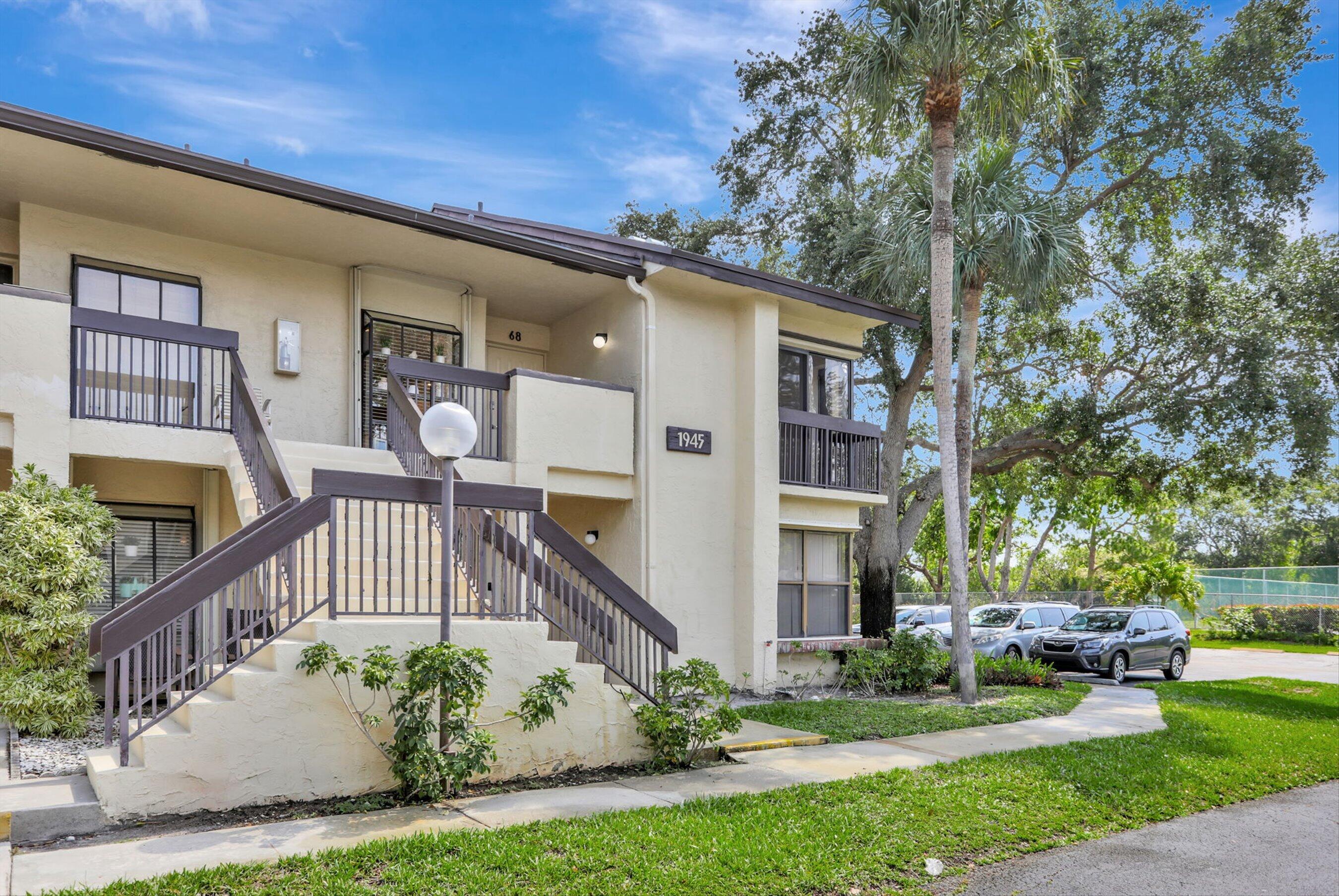 MEADOWRIDGE EAST CONDO - Residential