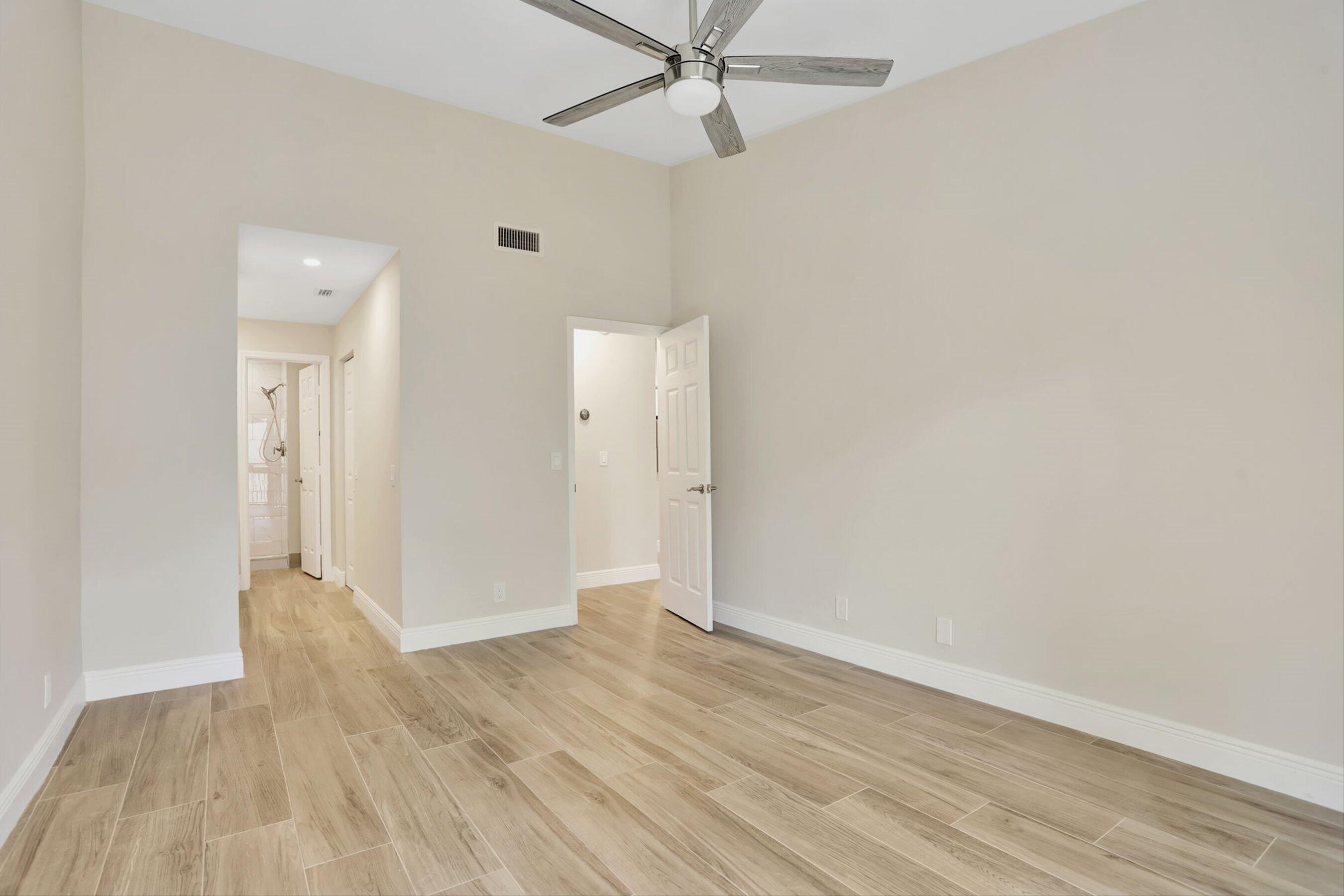 MEADOWRIDGE EAST CONDO - Residential