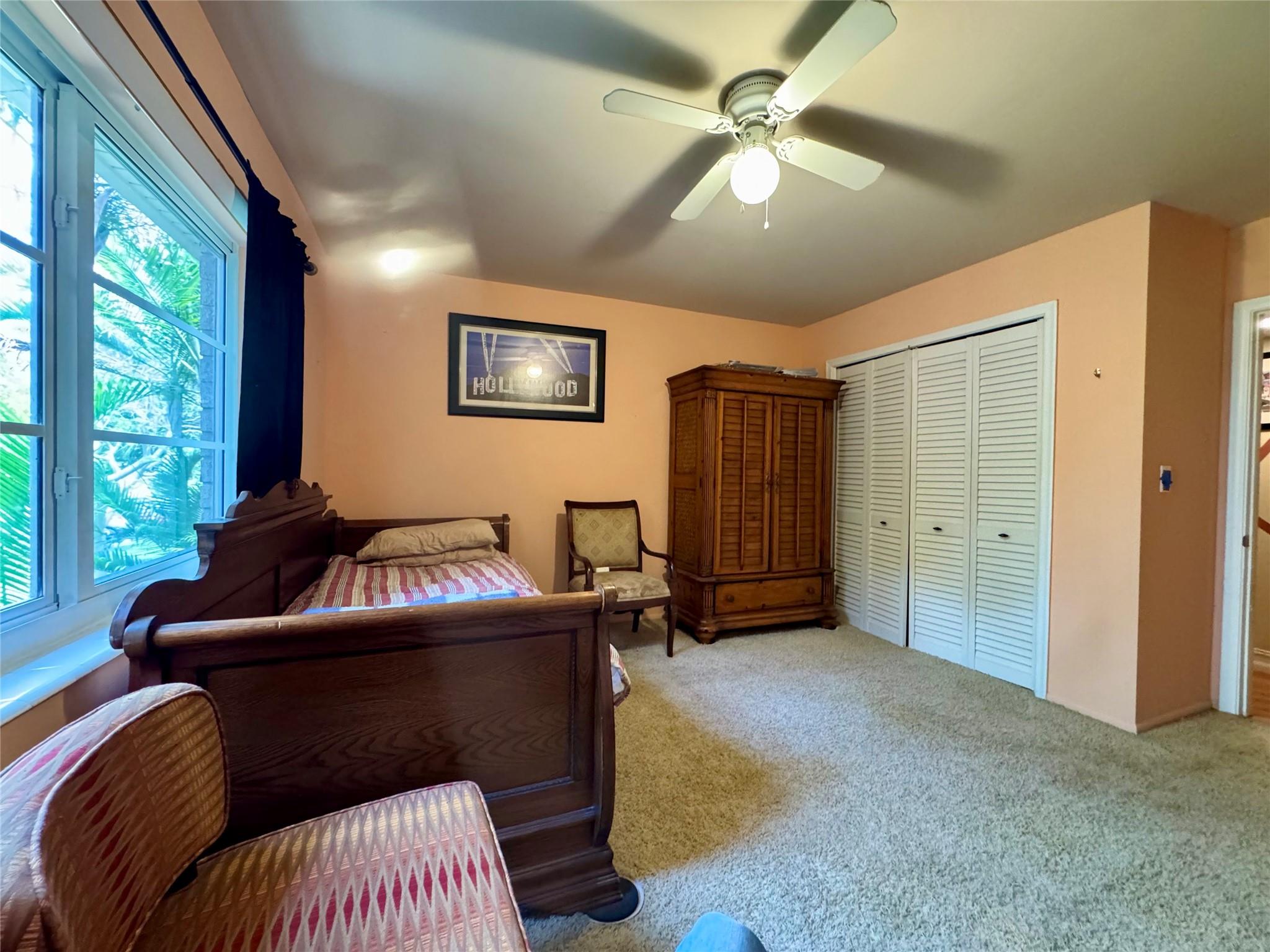 124 NE 19th Ct 201B