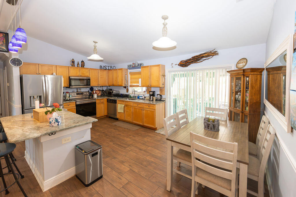 SEBASTIAN HIGHLANDS UNIT 10 - Residential