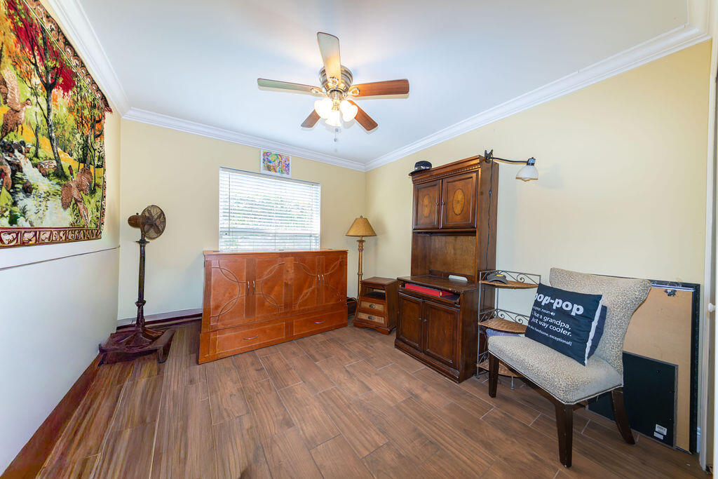 SEBASTIAN HIGHLANDS UNIT 10 - Residential