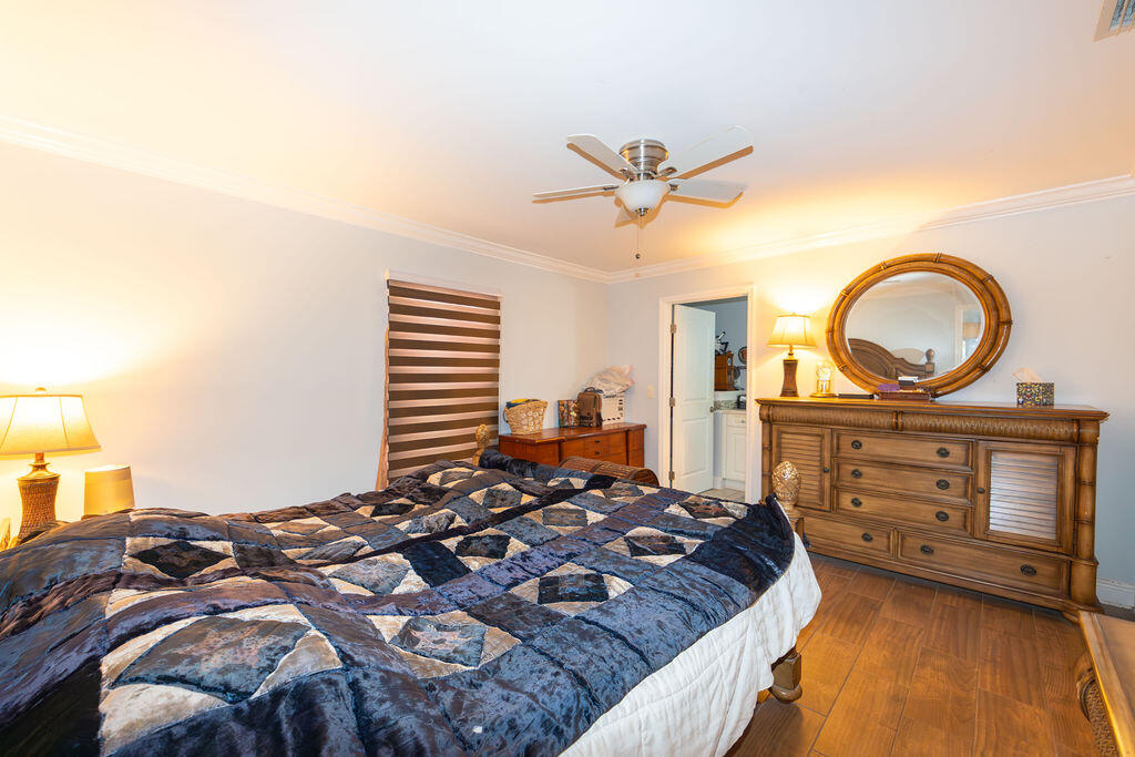 SEBASTIAN HIGHLANDS UNIT 10 - Residential