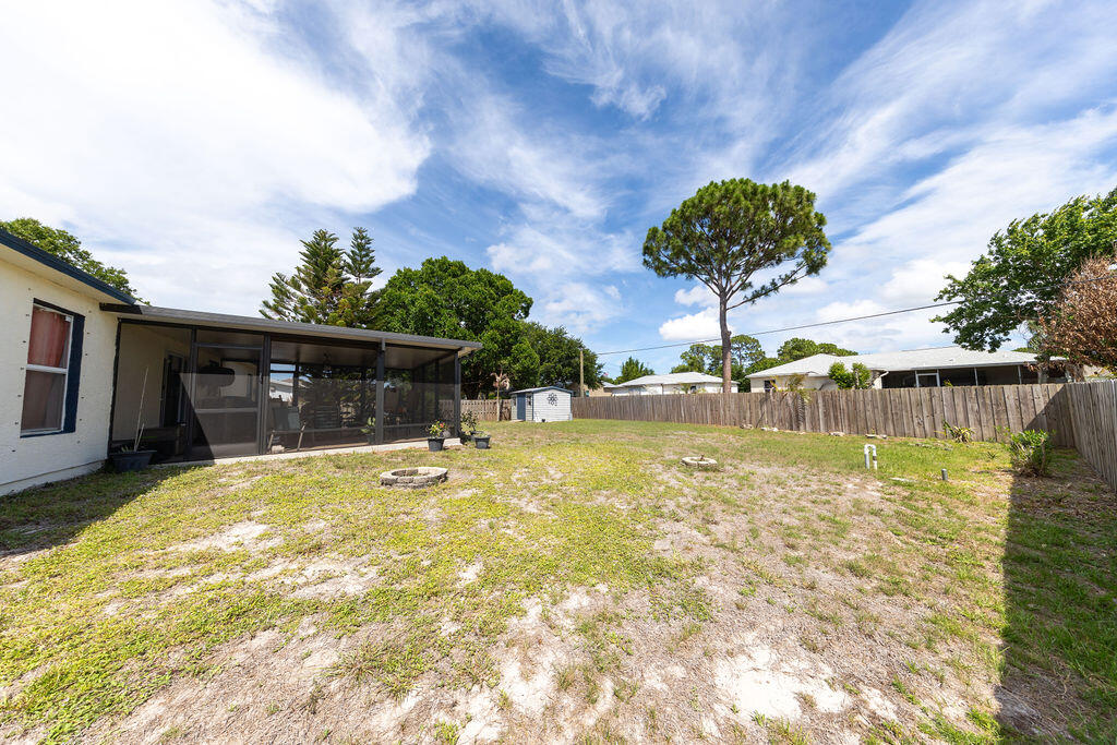 SEBASTIAN HIGHLANDS UNIT 10 - Residential