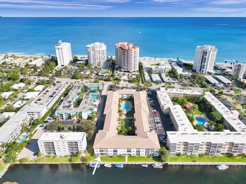 Condominium in Lauderdale By The Sea FL 1461 Ocean Blvd.jpg