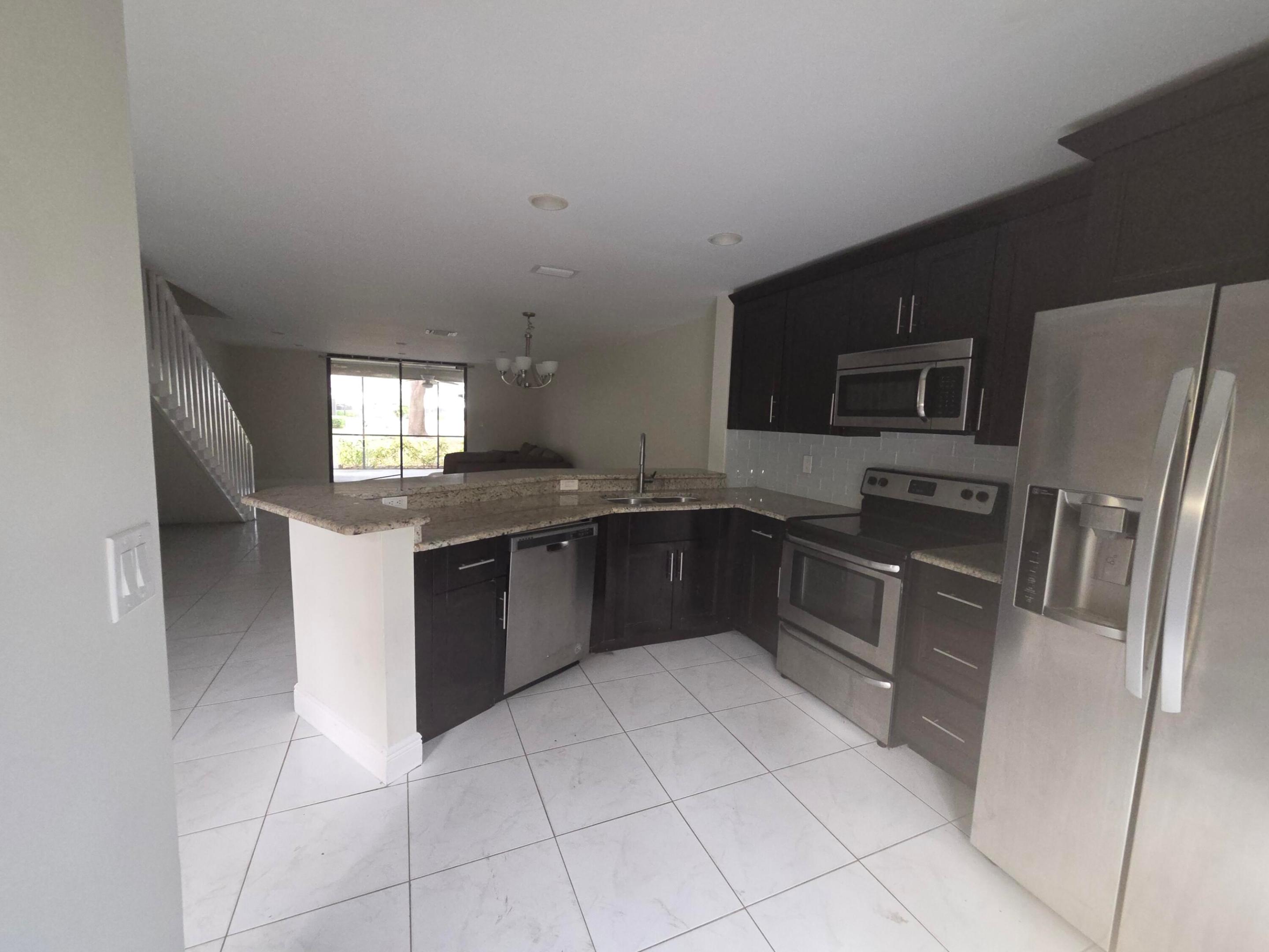 LAGO DEL MAR CONDO - Residential Lease