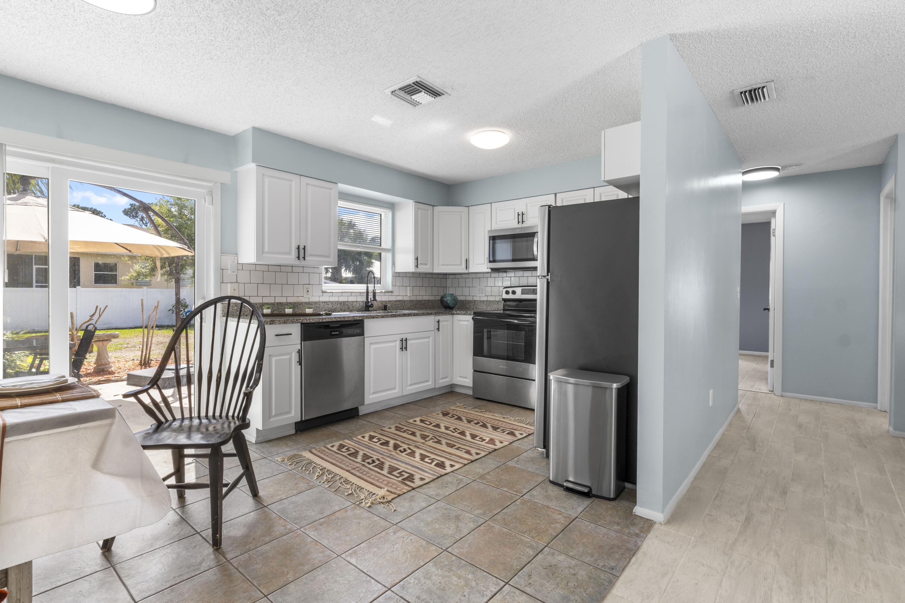 SEBASTIAN HIGHLANDS UNIT 10 - Residential