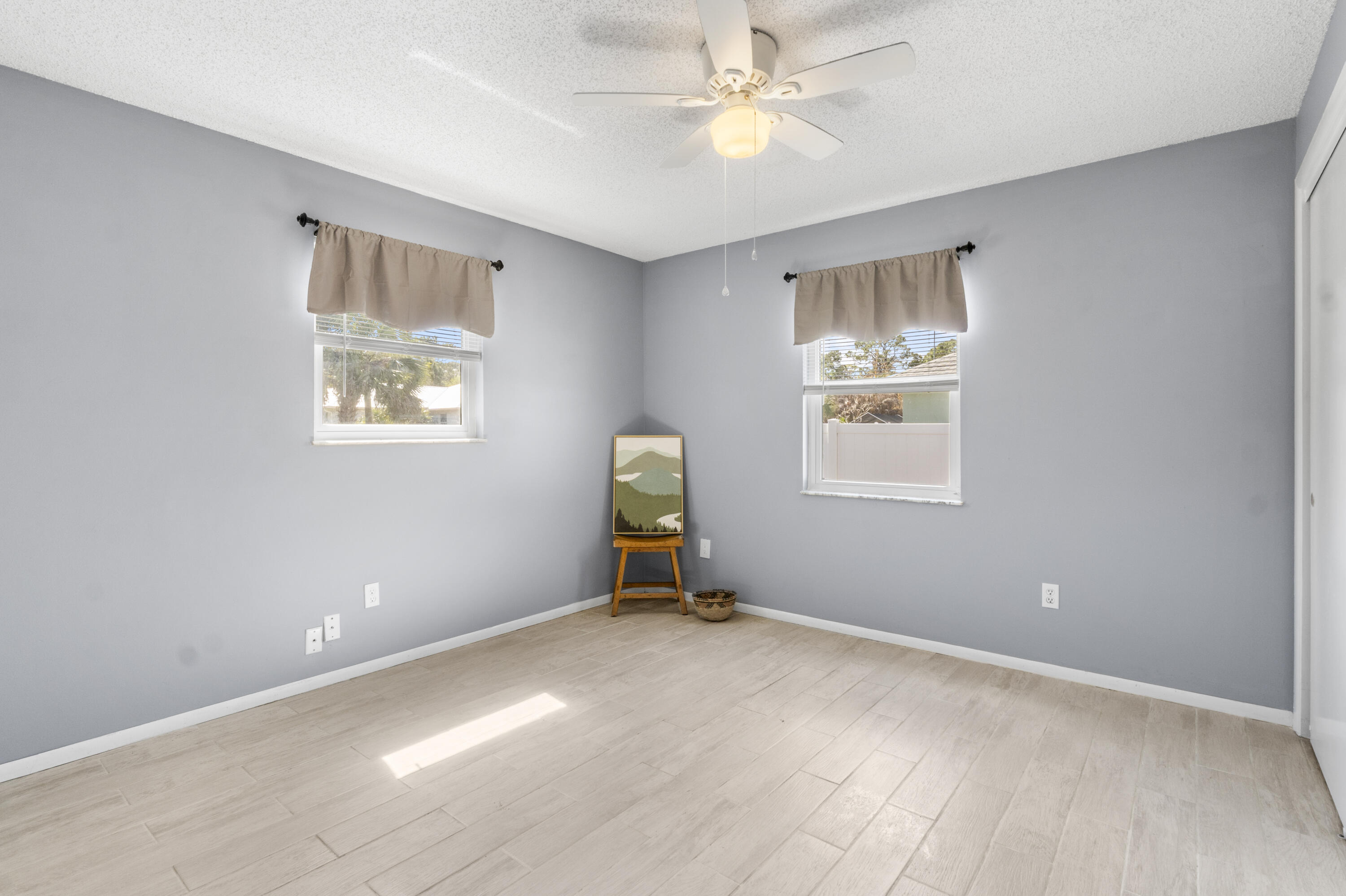 SEBASTIAN HIGHLANDS UNIT 10 - Residential