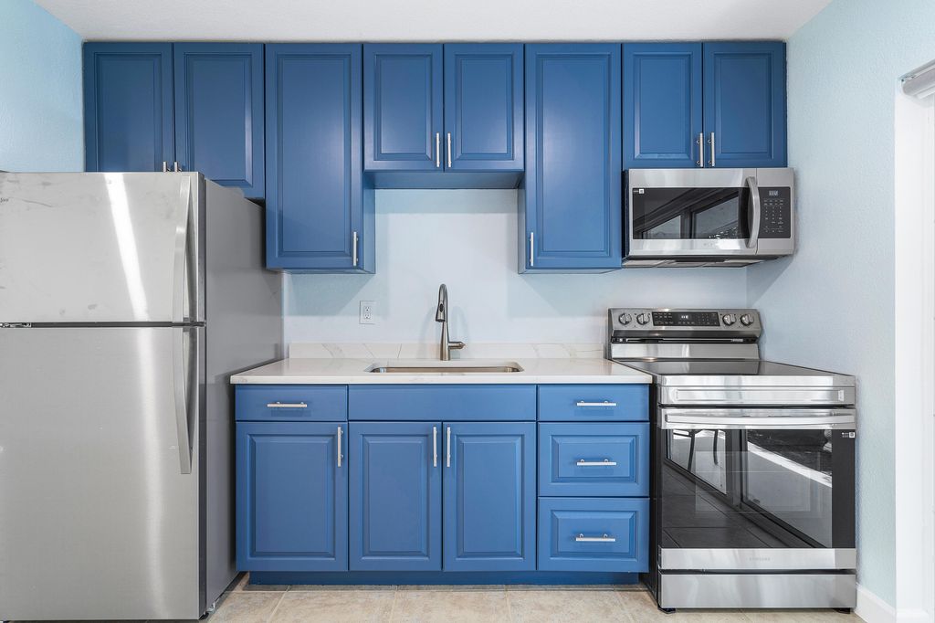 Photo of 222 S Swinton Avenue #B, Delray Beach, FL 33444 (MLS # R11008841)