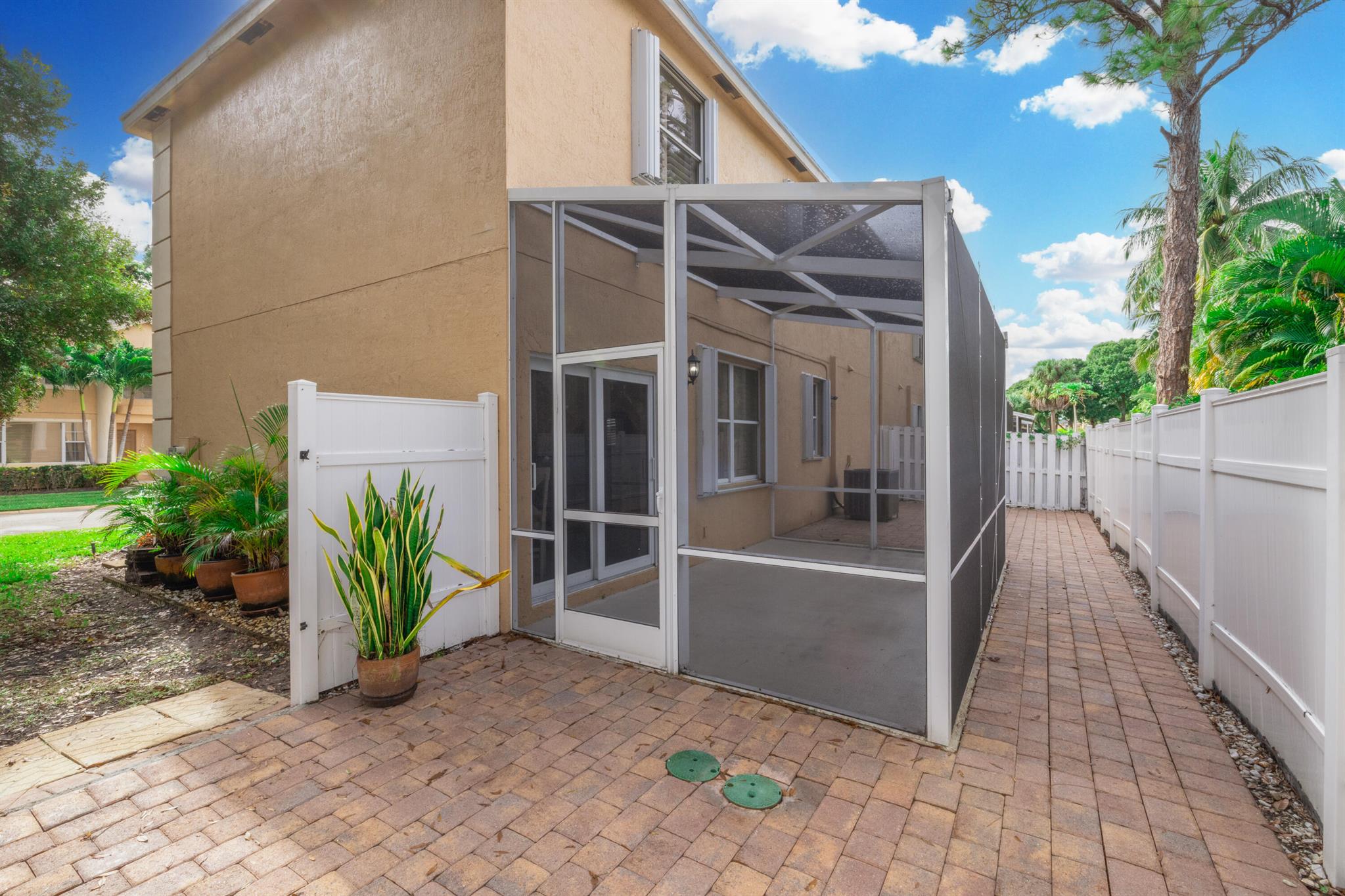 LAUREL OAKS AT JUPITER 3 - Residential