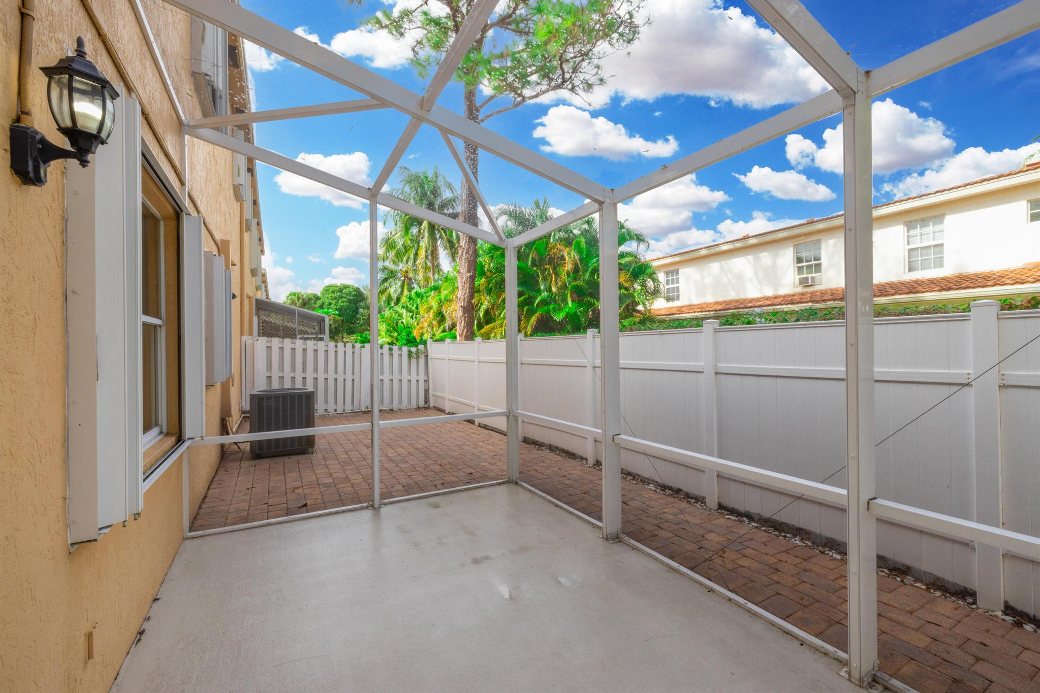 LAUREL OAKS AT JUPITER 3 - Residential