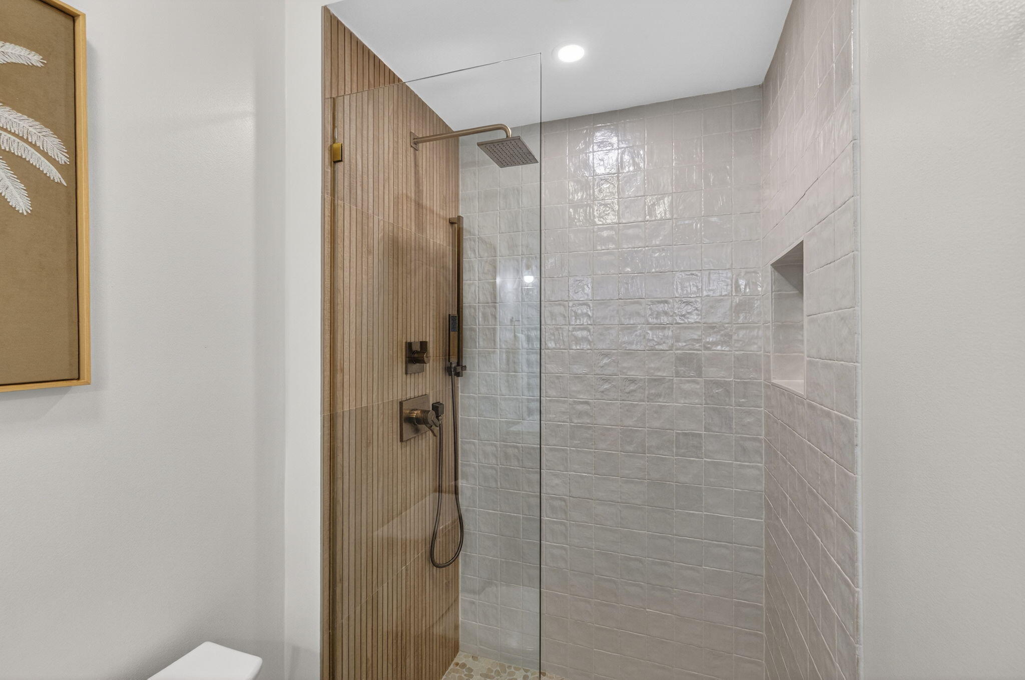 FOREST HILLS - Residential