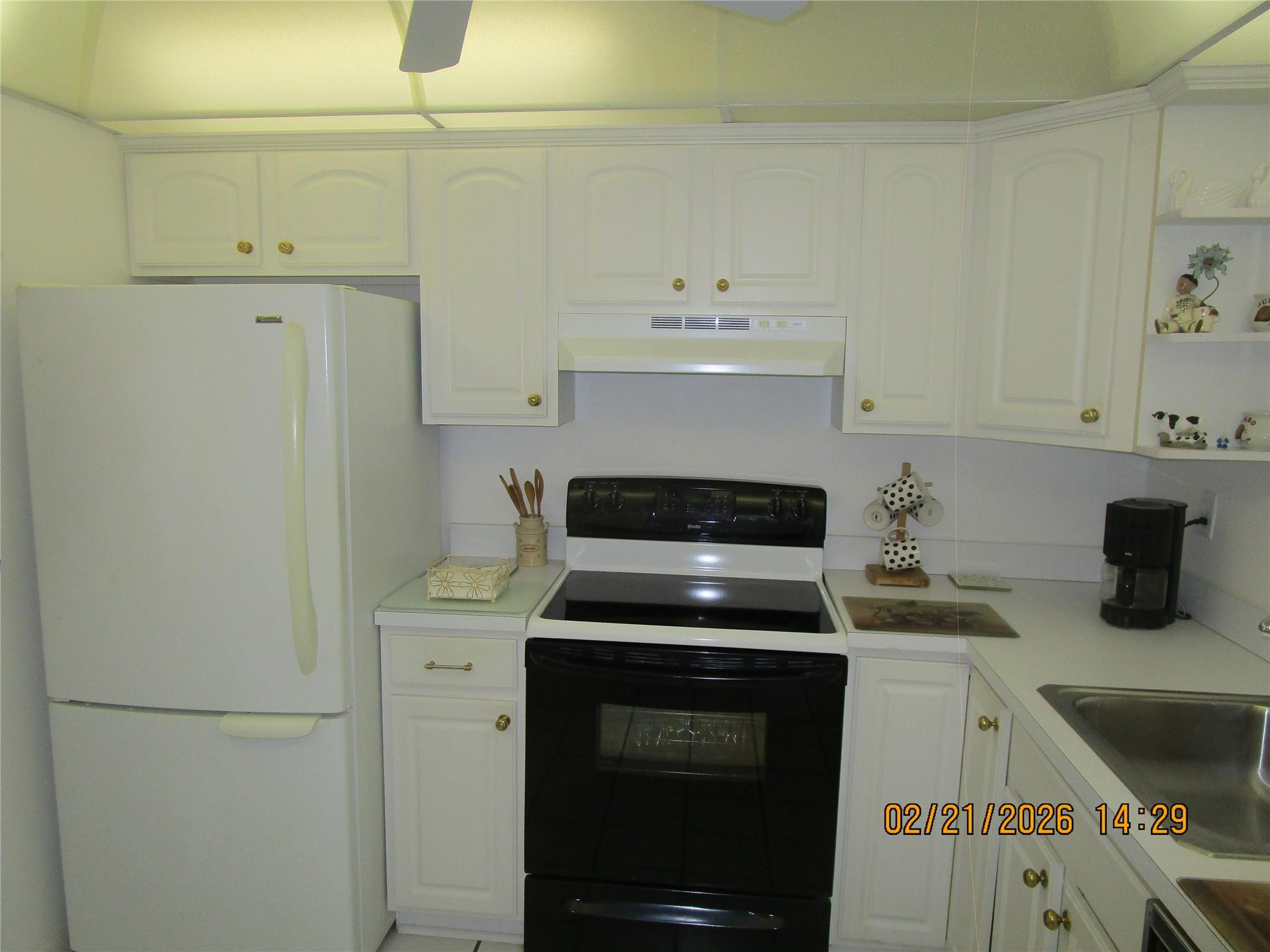 SUNRISE LAKES PHASE 3 - Residential