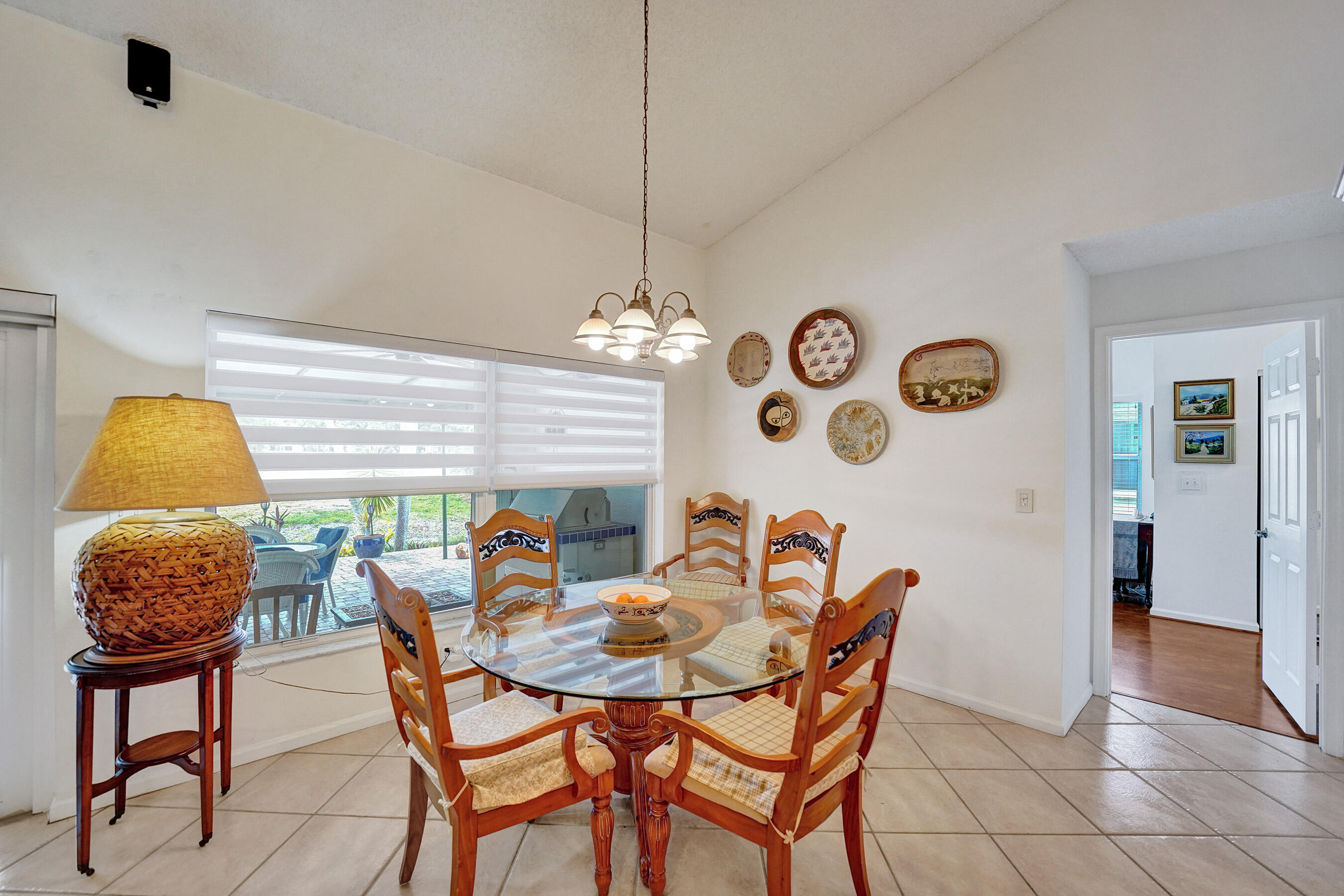 PALM AIRE OAKS COURSE ESTATES - Residential