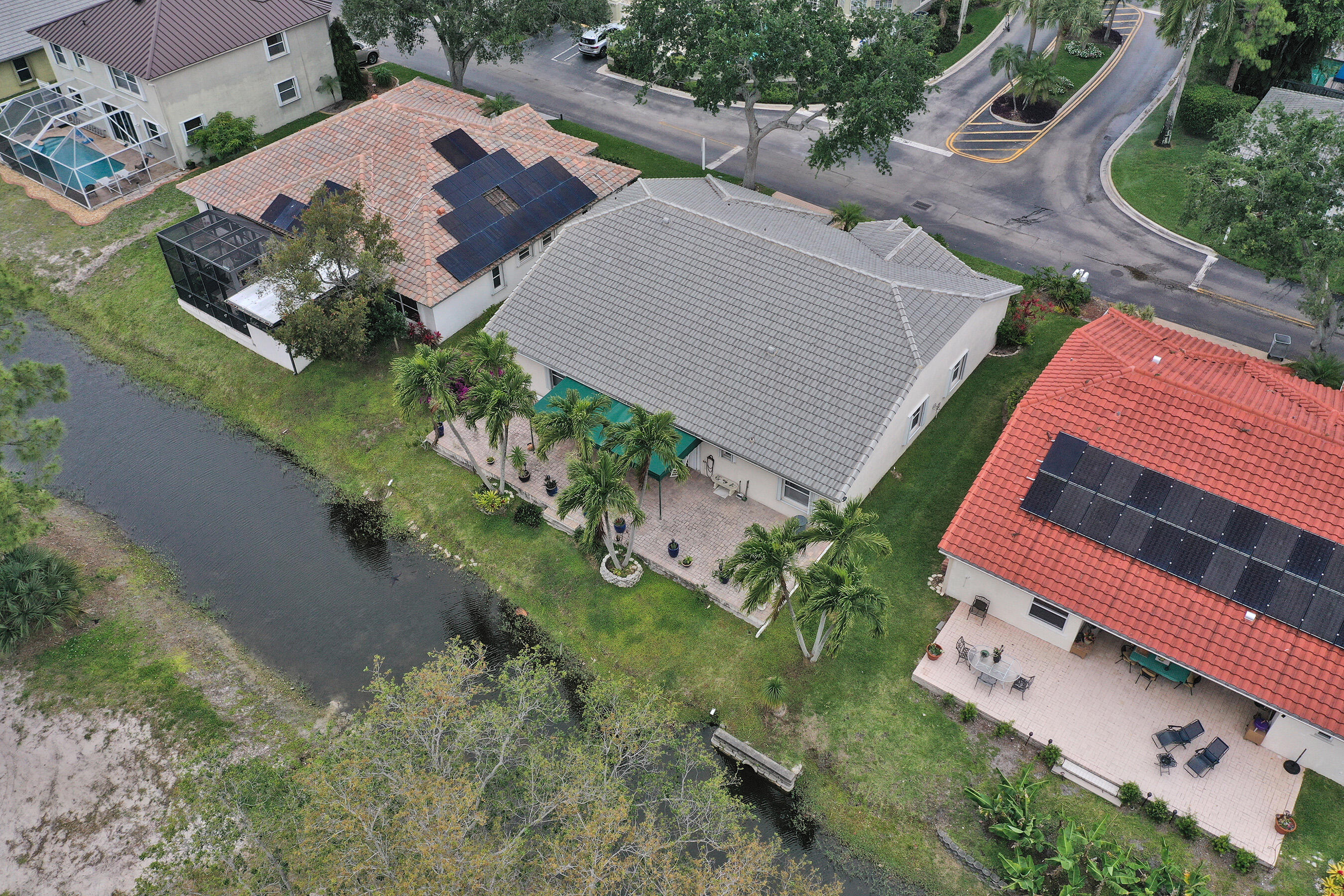 PALM AIRE OAKS COURSE ESTATES - Residential