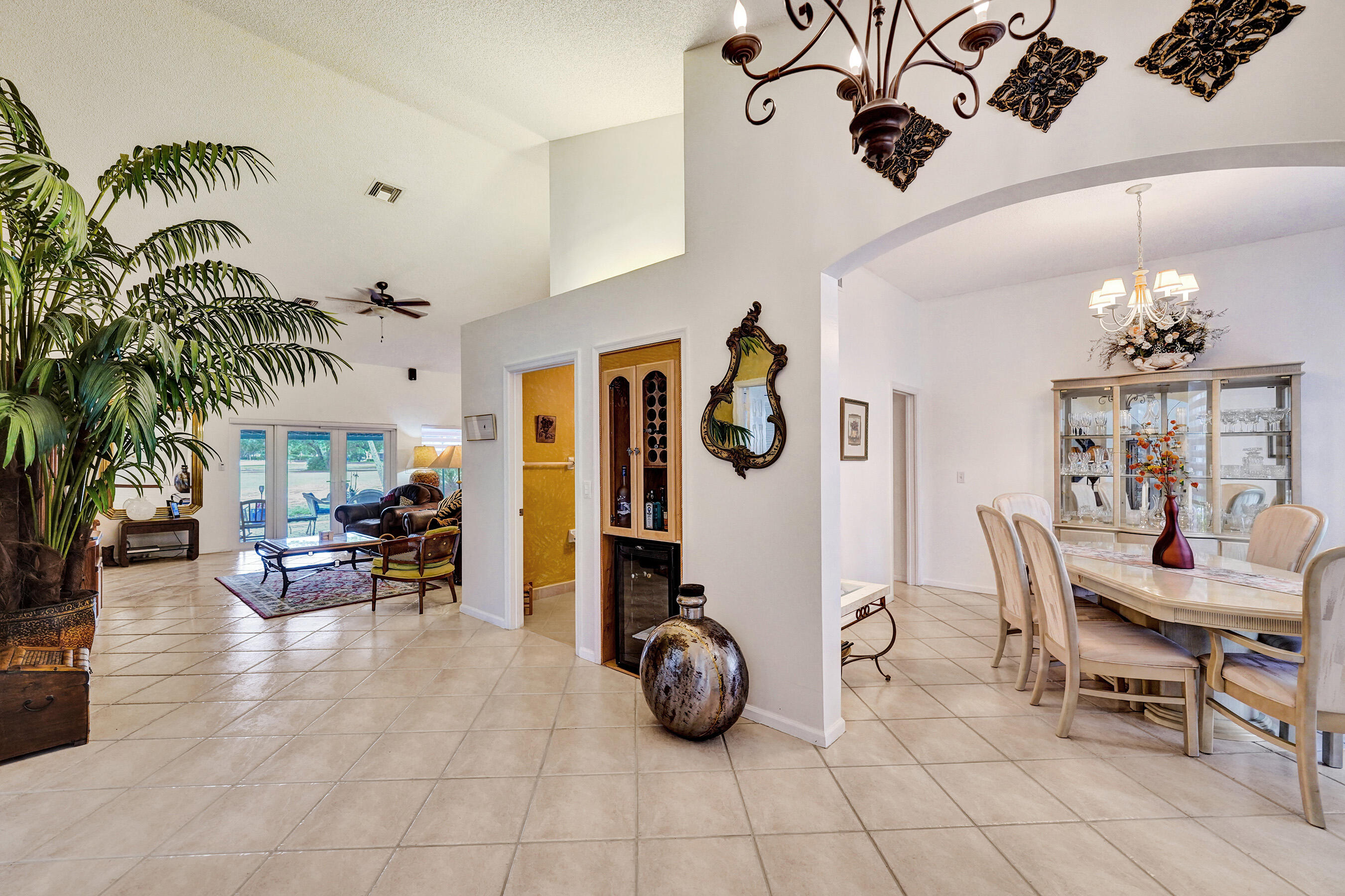 PALM AIRE OAKS COURSE ESTATES - Residential