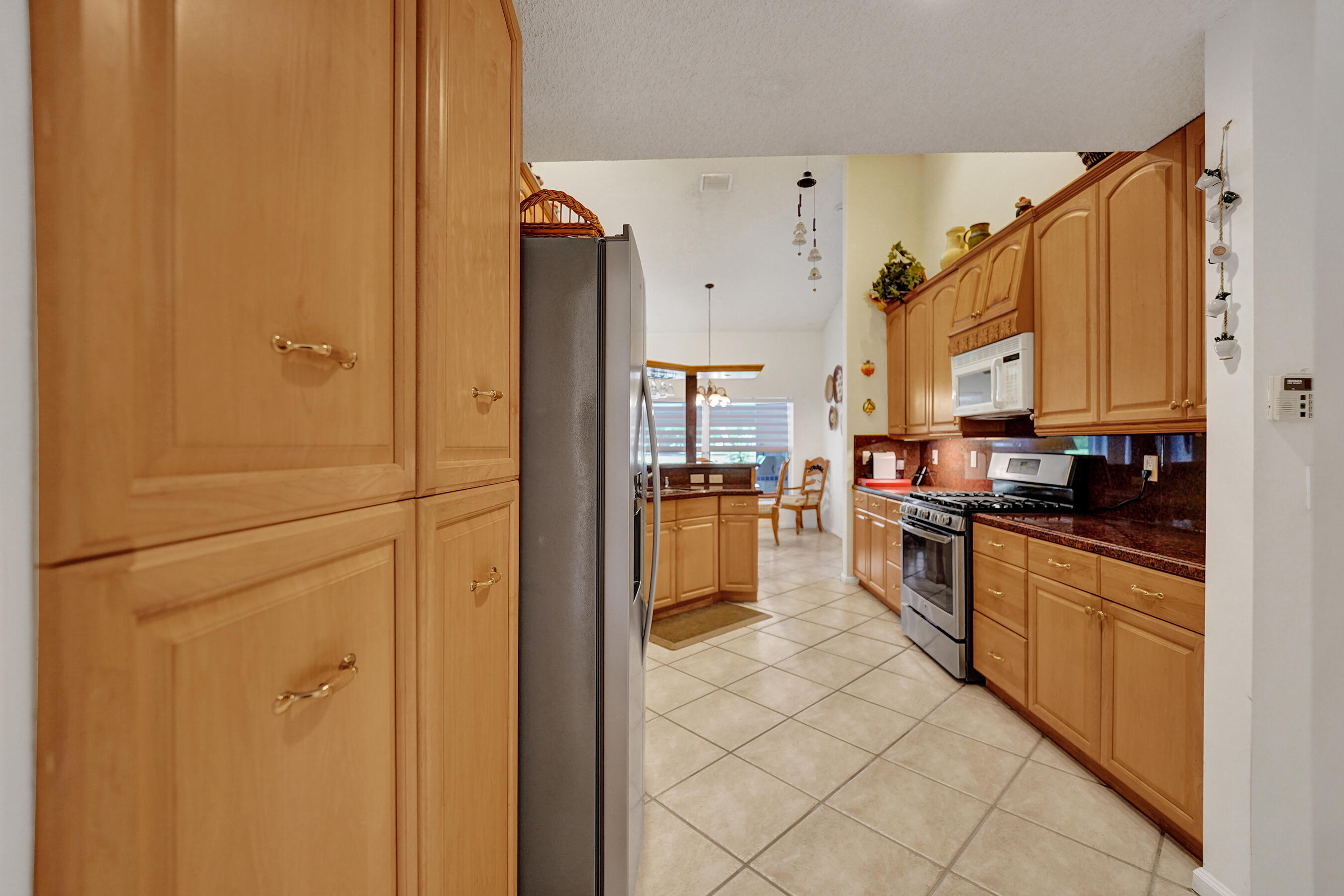 PALM AIRE OAKS COURSE ESTATES - Residential