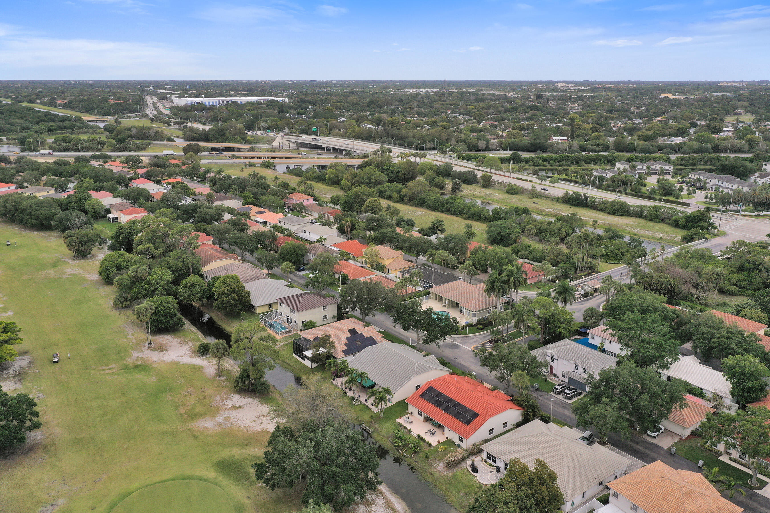 PALM AIRE OAKS COURSE ESTATES - Residential