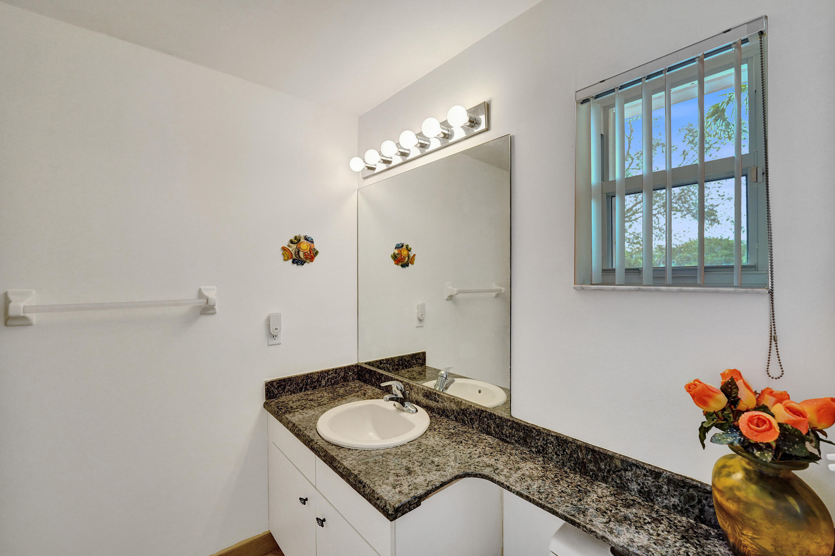 PALM AIRE OAKS COURSE ESTATES - Residential