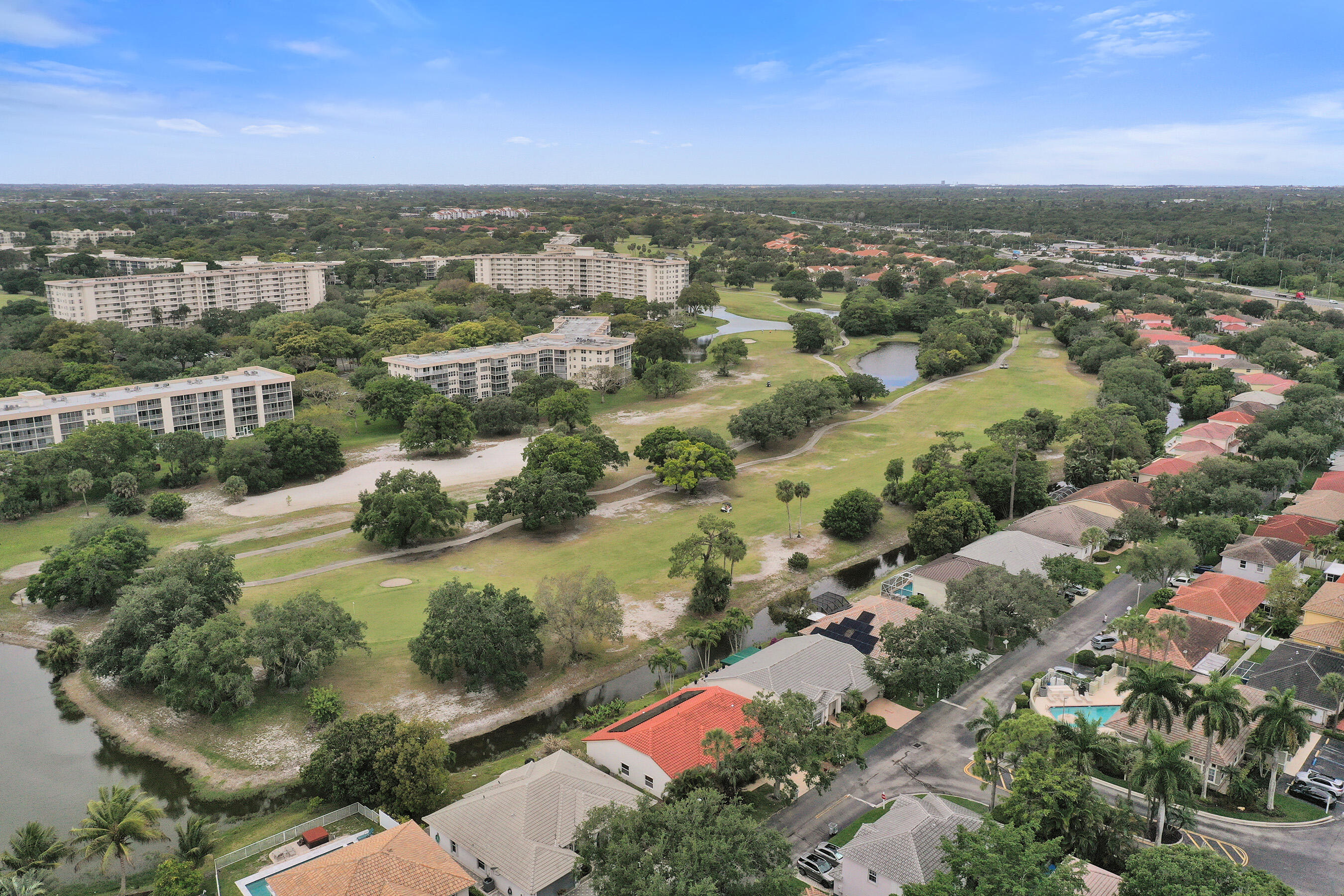PALM AIRE OAKS COURSE ESTATES - Residential