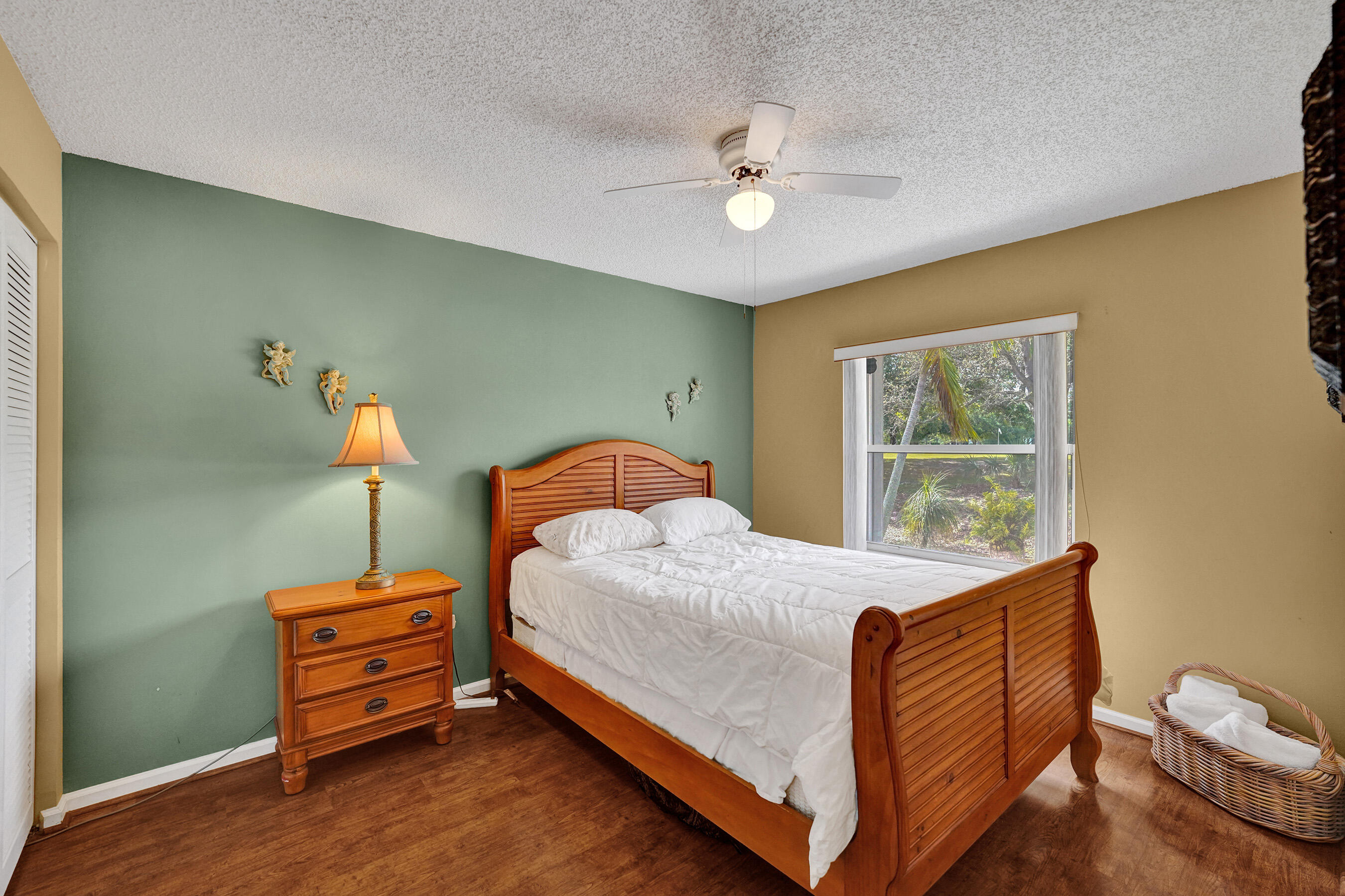 PALM AIRE OAKS COURSE ESTATES - Residential