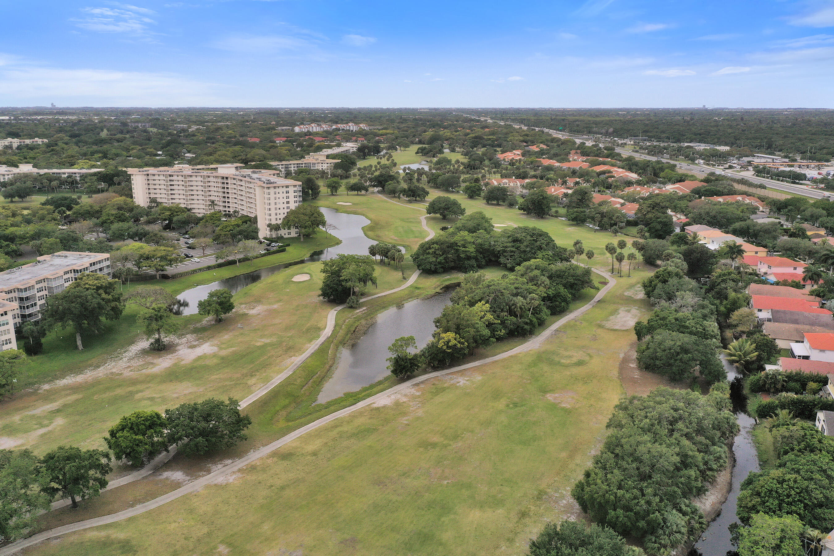 PALM AIRE OAKS COURSE ESTATES - Residential