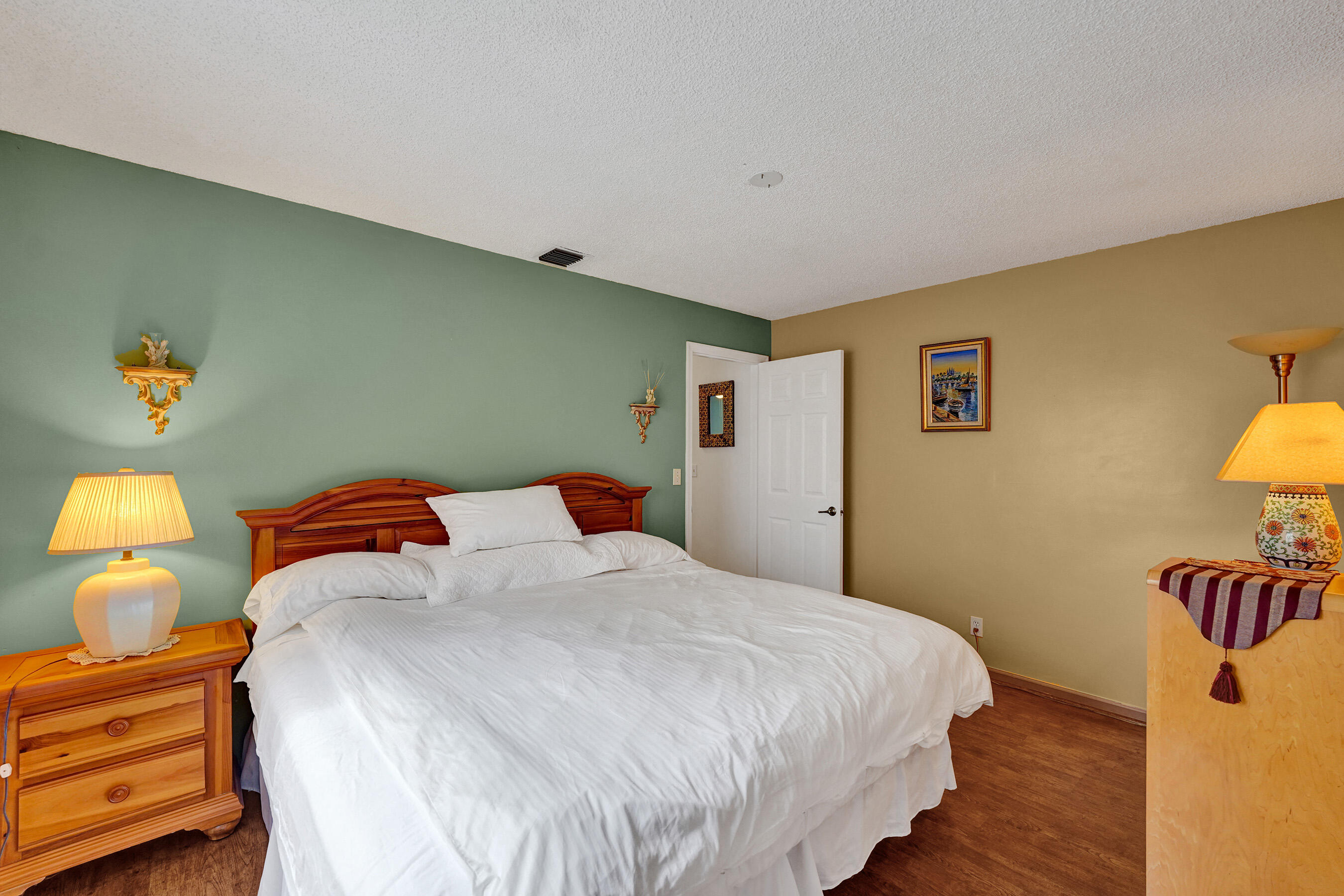 PALM AIRE OAKS COURSE ESTATES - Residential