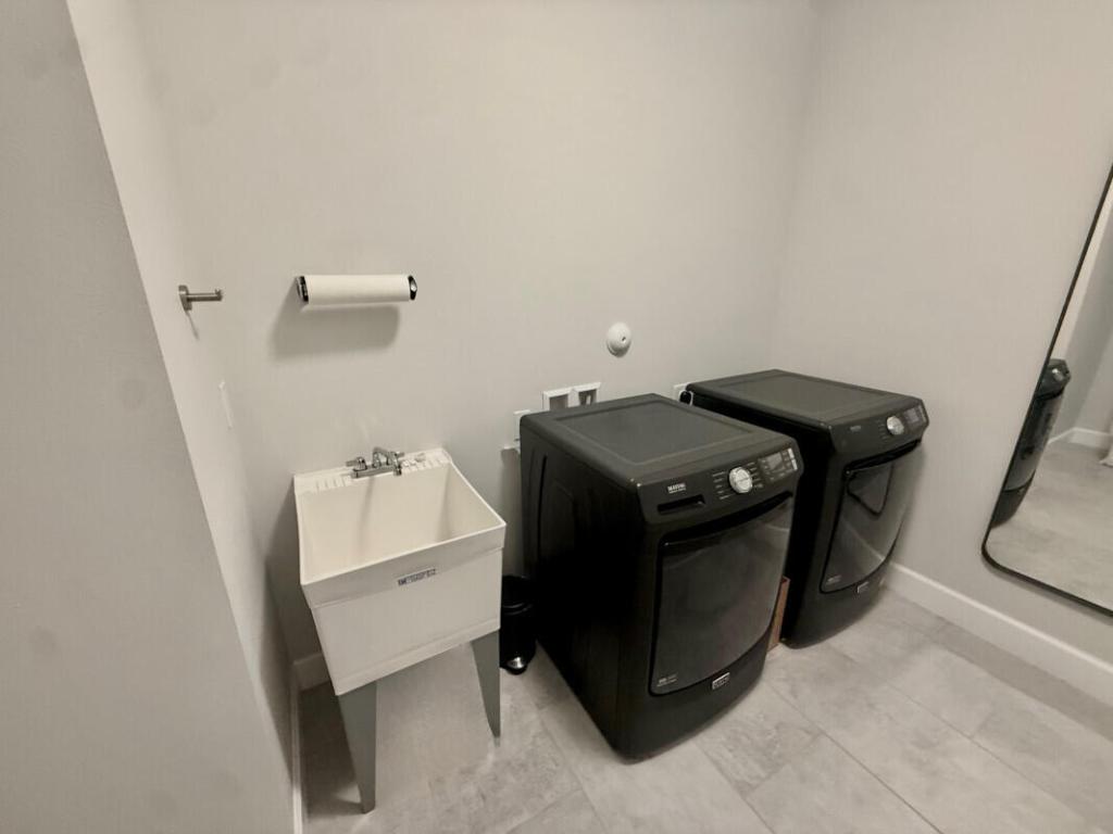 MAGNOLIA RIDGE - Residential